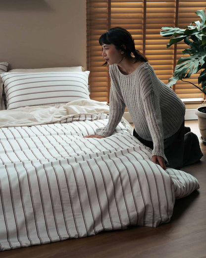 Full Bedding Set - Pajama Stripes in Oak